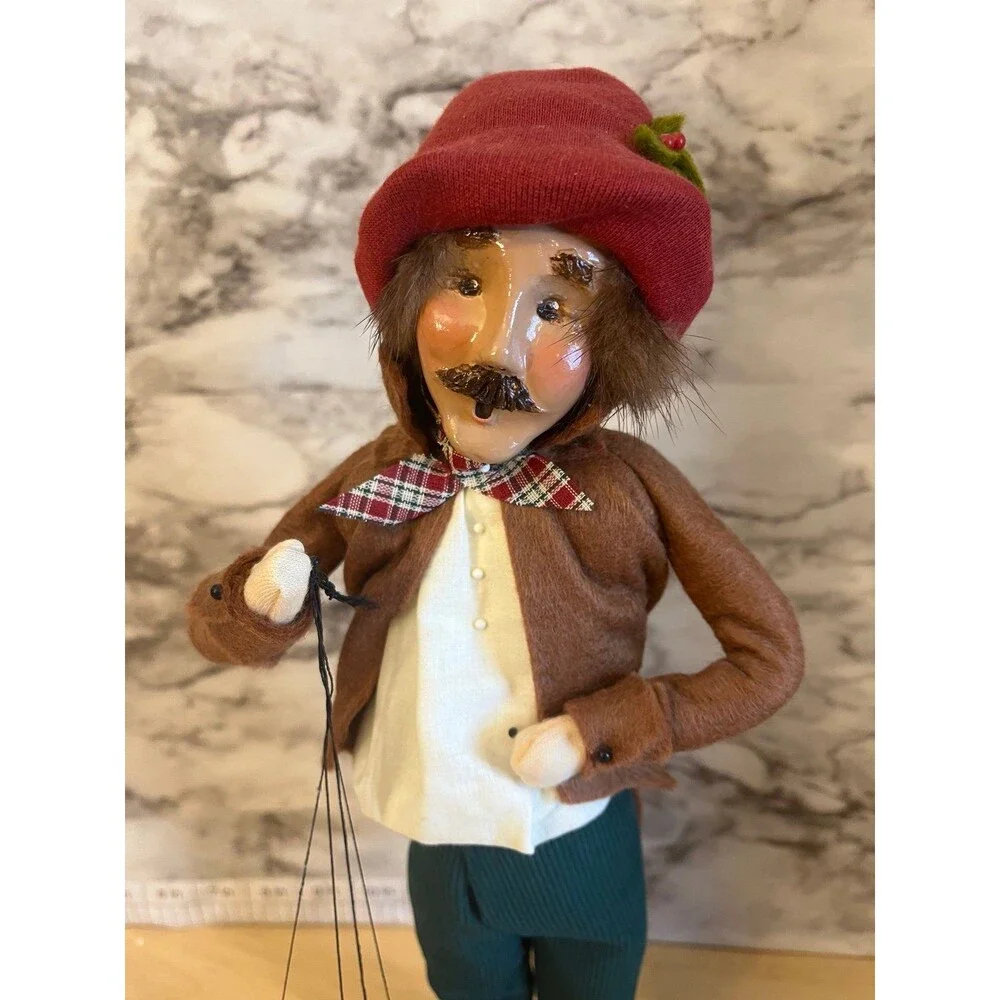 Byer's Choice  The Carolers Geppetto and Pinocchio Marionette 1996